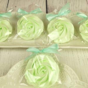 Rosace en meringue vert